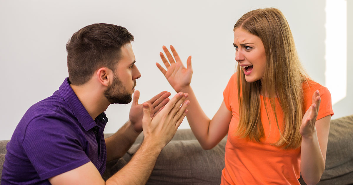 Mój były mąż dostał nasz dom, samochód i wszystkie pieniądze po rozwodzie. Uśmiechnęłam się, bo dokładnie tego chciałam.
