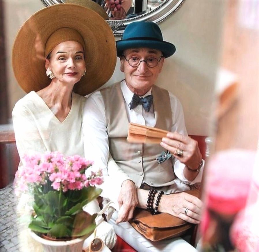 Günter Krabbenhöft i jego stylowa dziewczyna. Trudno w to uwierzyć, ale mają już 80 lat!