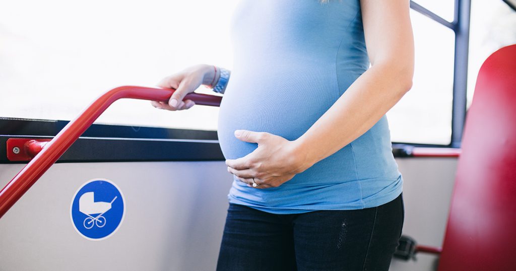 Mój mąż zostawił mnie dla swojej szefowej, gdy byłam w ciąży, a ona zaoferowała mi dom w zamian za jedno z moich dzieci