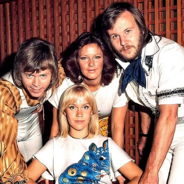 Za lata nieobecności znacznie się postarzeli, ale głosy pozostały takie same.