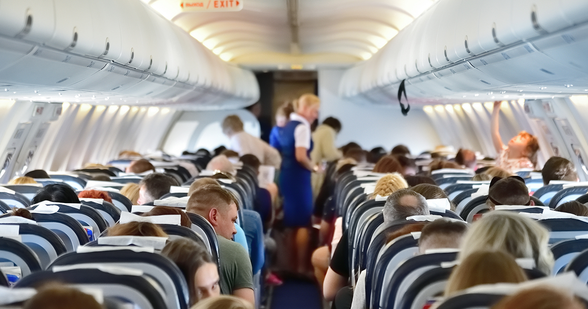 Turbulencje na wysokości 35 000 stóp — przerażające spotkanie podczas lotu