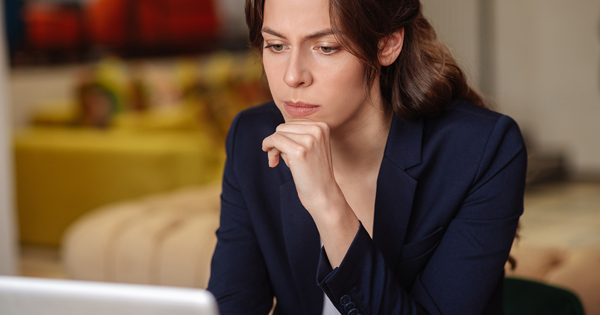 W ciągu trzech lat po śmierci mojego pierwszego męża wszystkie trzy moje małżeństwa się rozpadły — dopóki nie dowiedziałam się, że ktoś jeszcze miał w tym swój udział.