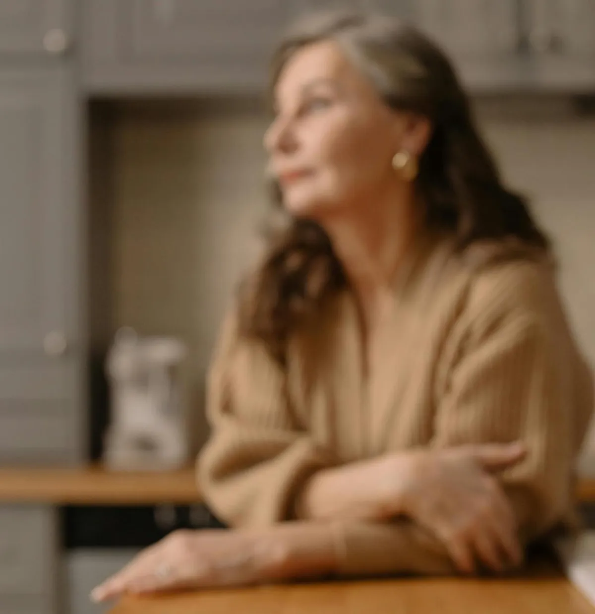 Co tydzień staruszek pisał list z domu spokojnej starości, aż dowiedziałem się, że adresat jest częścią mojej własnej historii.