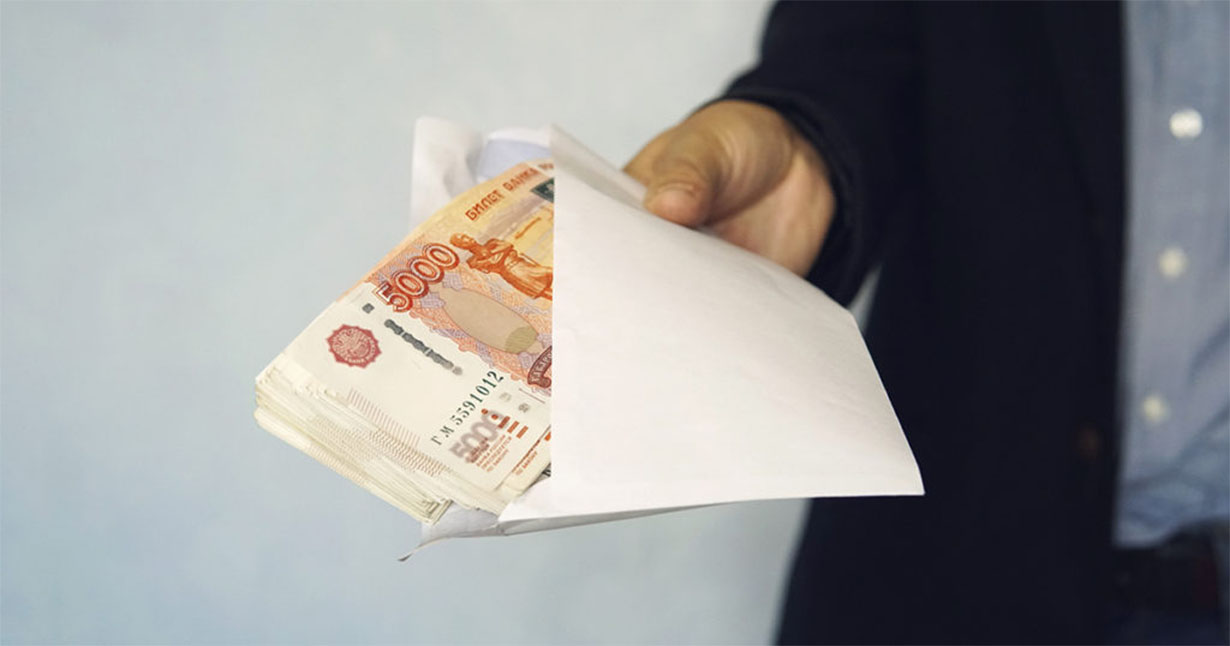 Mój mąż oddał swojej matce wszystkie nasze oszczędności, nie pytając mnie o zdanie, a ja dałam mu lekcję, której nigdy nie zapomni.