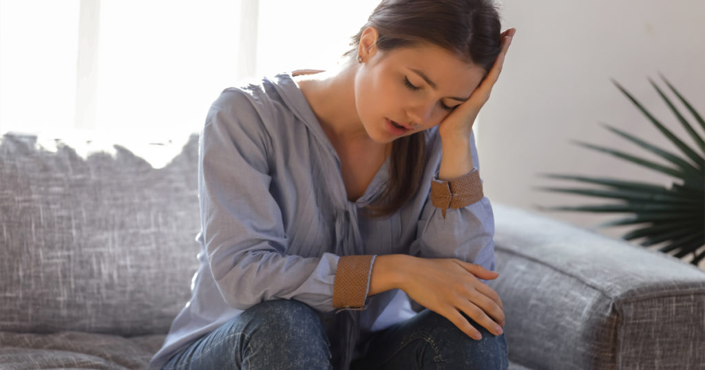 W ciągu trzech lat po śmierci mojego pierwszego męża wszystkie trzy moje małżeństwa się rozpadły — dopóki nie dowiedziałam się, że ktoś jeszcze miał w tym swój udział.