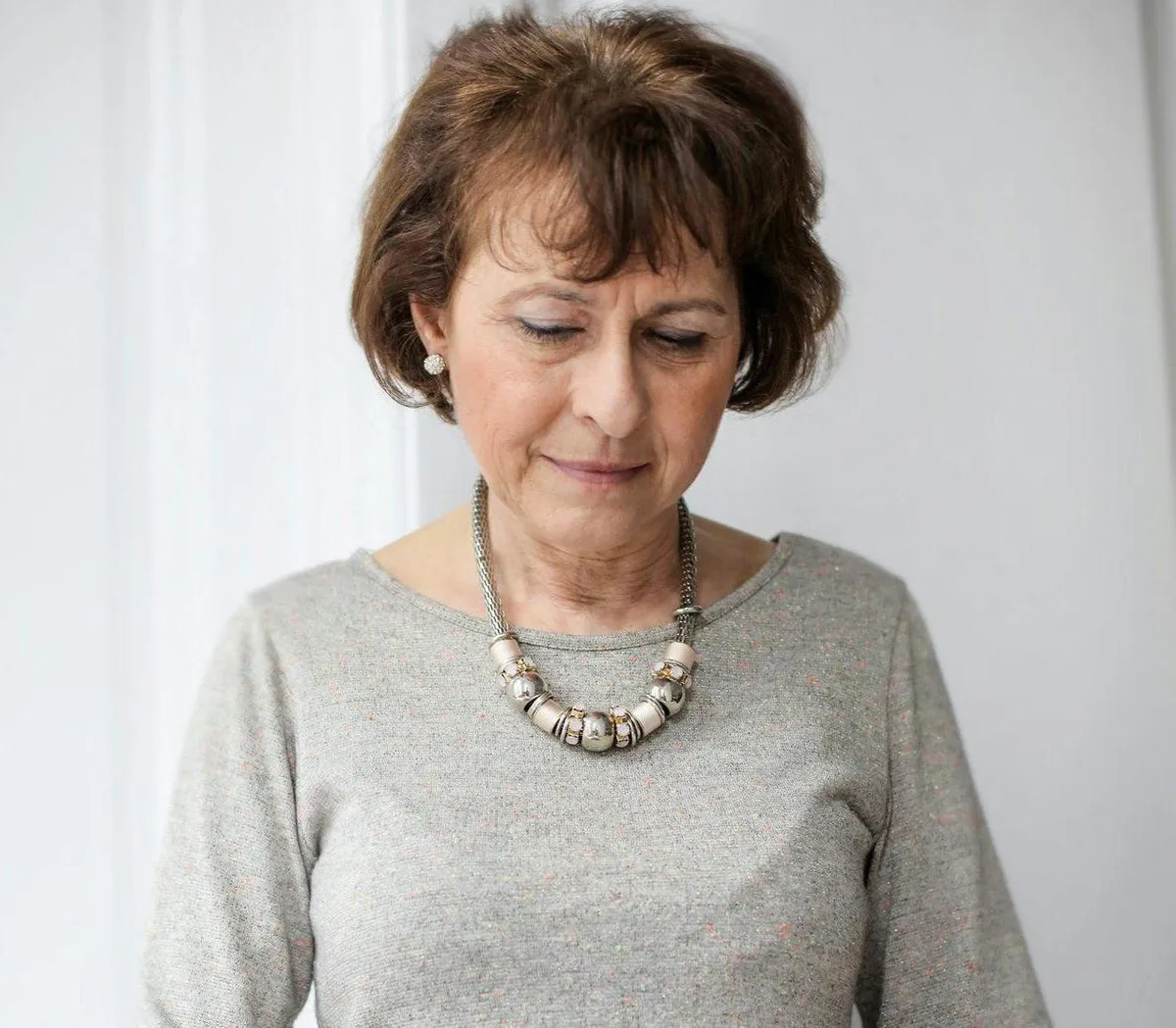 Co tydzień staruszek pisał list z domu spokojnej starości, aż dowiedziałem się, że adresat jest częścią mojej własnej historii.