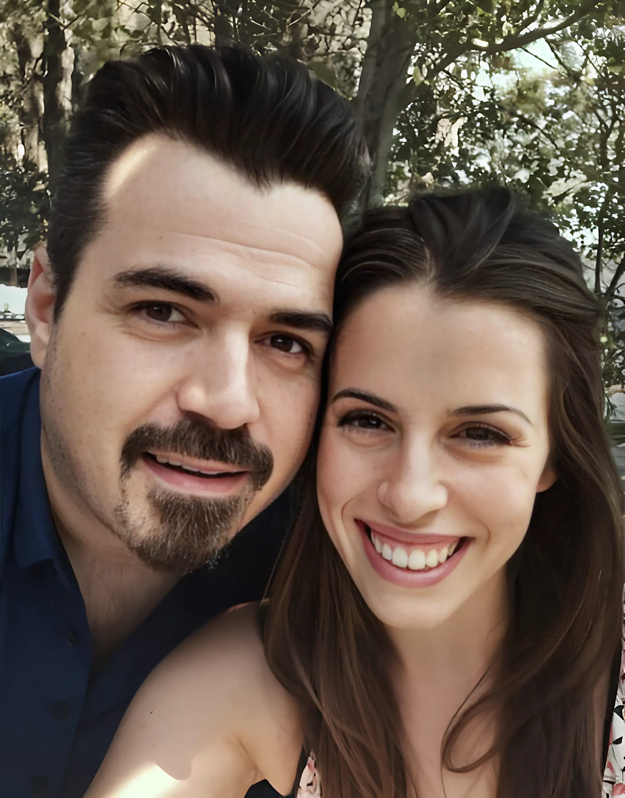 Obiecałem mojej siostrzenicy, że zapłacę za jej suknię ślubną, ale natychmiast zmieniłem zdanie, podsłuchując jej rozmowę telefoniczną.