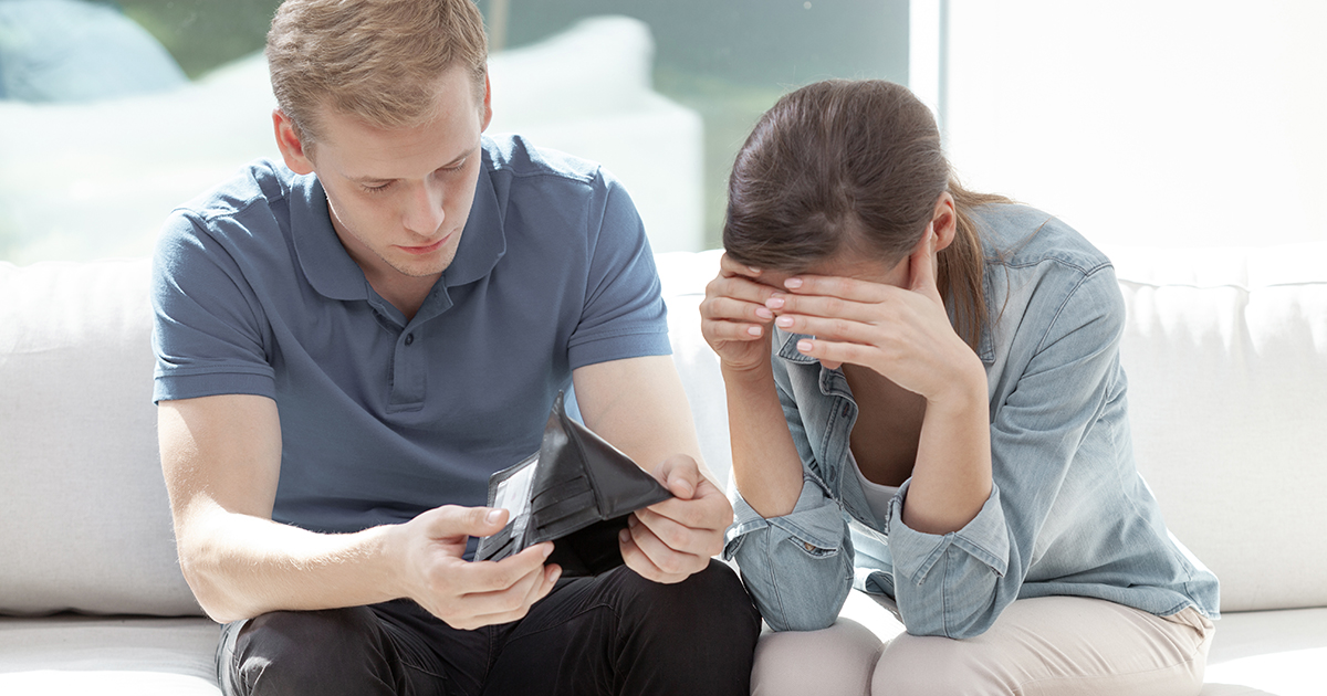 Mój mały syn niechcący odkrył sekretne podwójne życie mojego męża — gdybym tylko znała jego prawdziwą naturę.