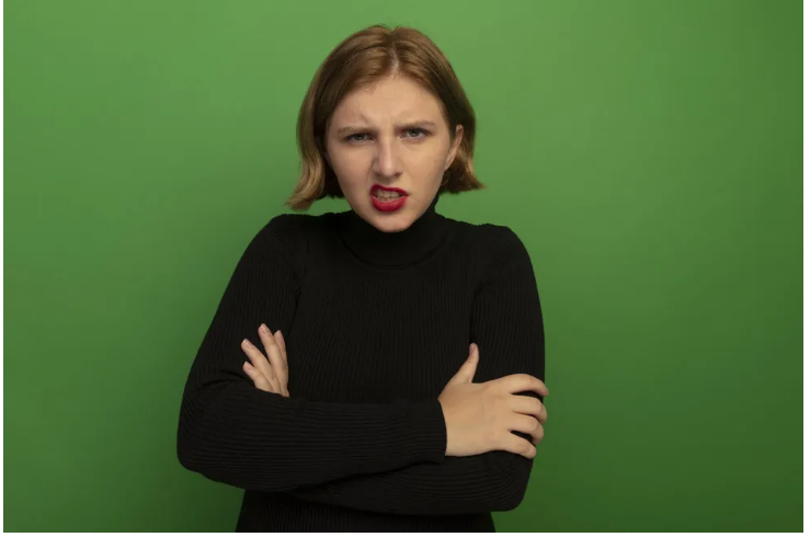 Byłam przekonana, że z nami mieszka córka mojego męża, aż pewnego dnia wróciłam do domu wcześniej.