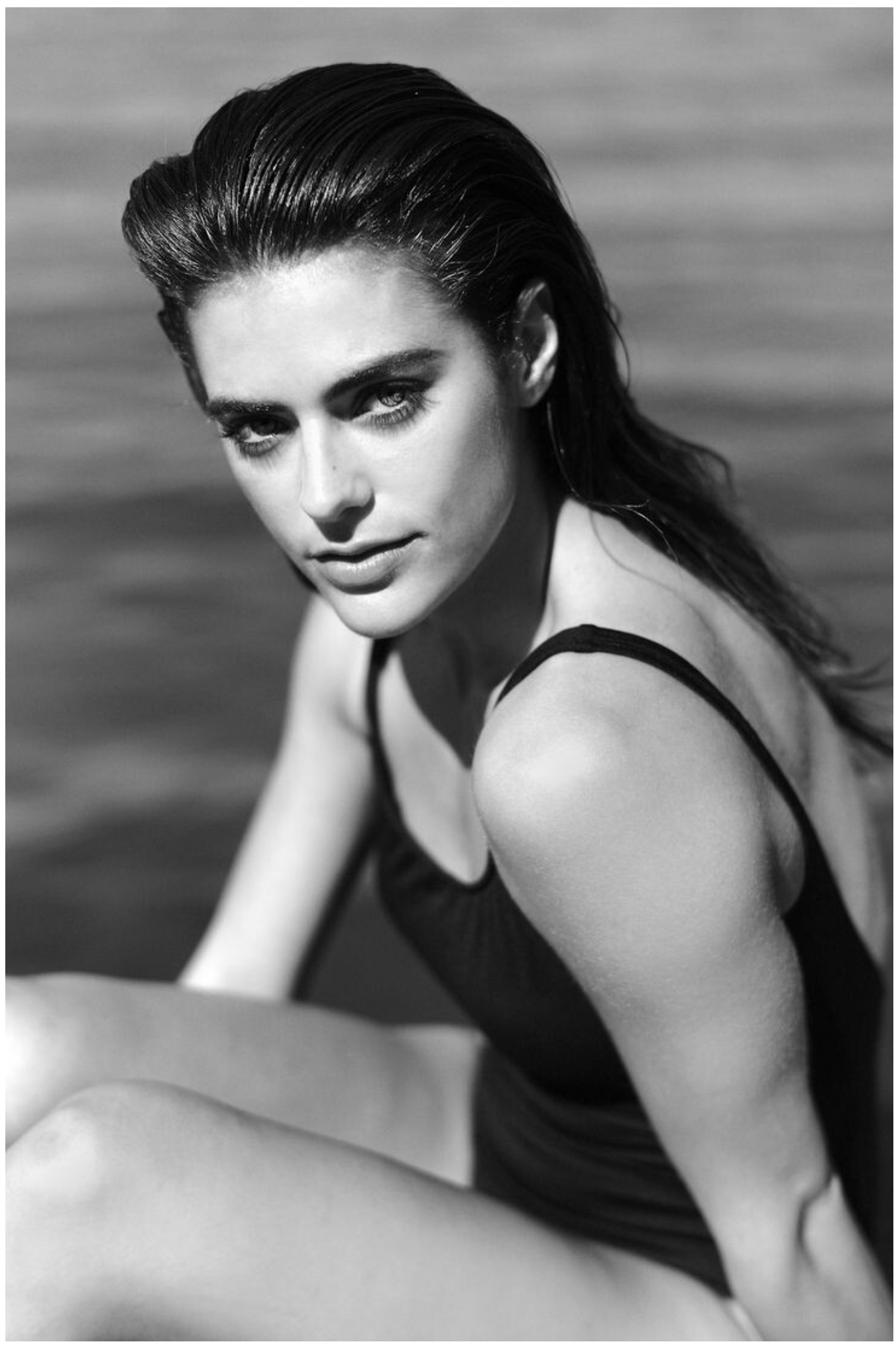 Alison Le Borch, wnuczka Alena Delona, zadziwiła wszystkich swoim podobieństwem do legendarnego dziadka.