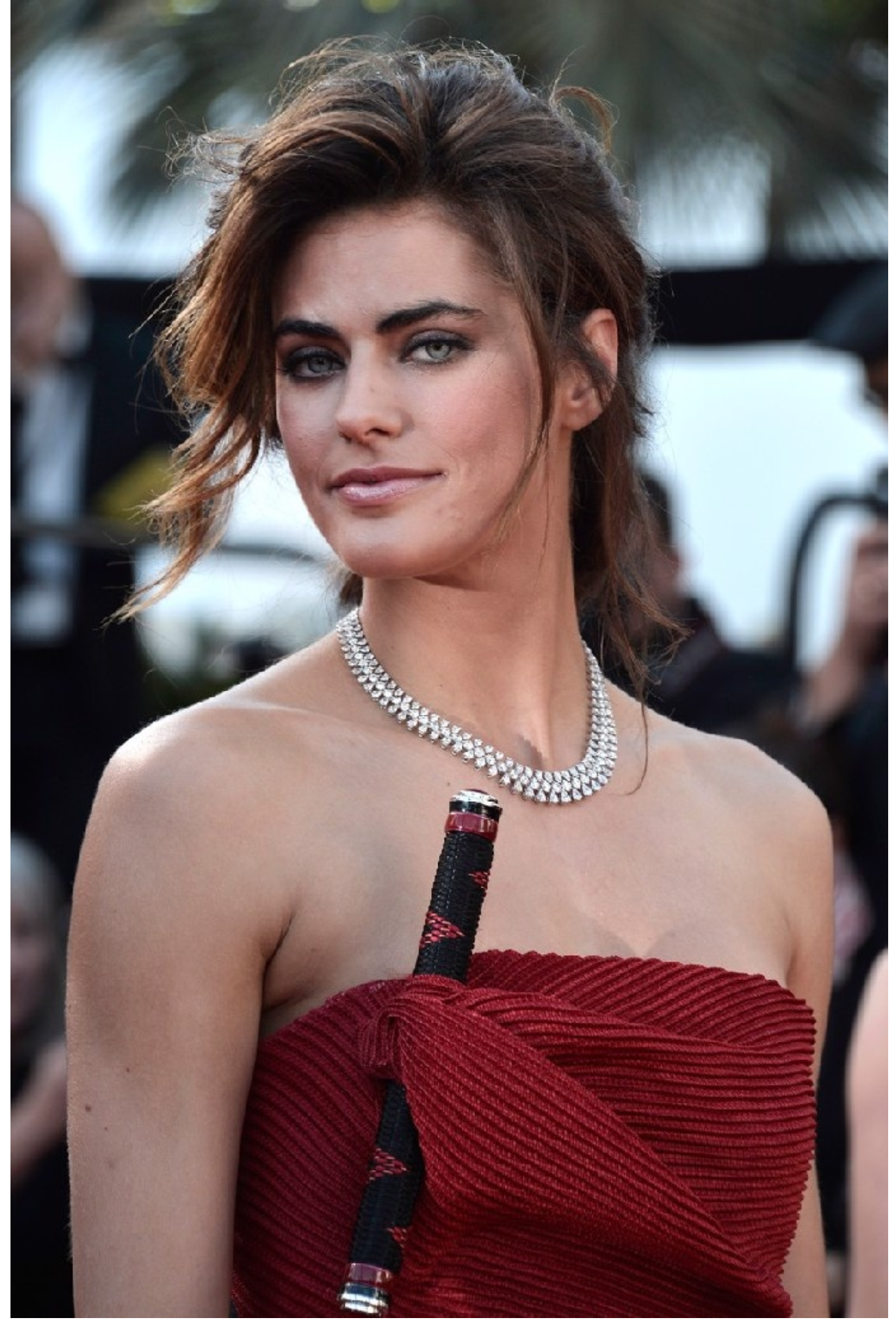 Alison Le Borch, wnuczka Alena Delona, zadziwiła wszystkich swoim podobieństwem do legendarnego dziadka.