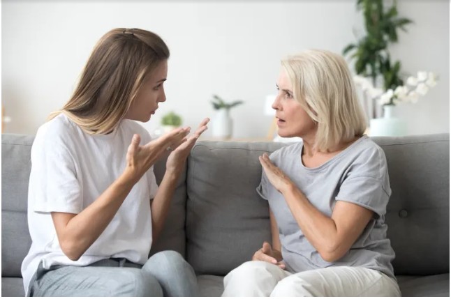 Moja rodzina wykluczyła mnie z wakacji, abym mogła opiekować się ich dziećmi — dałam im dobrą lekcję.