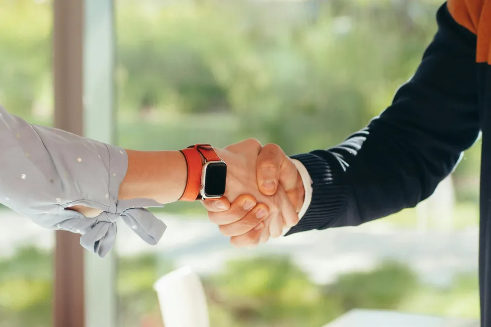 Odwiedziłam moją ciężarną siostrę i widząc, jak traktuje ją jej mąż, dałam mu nauczkę.