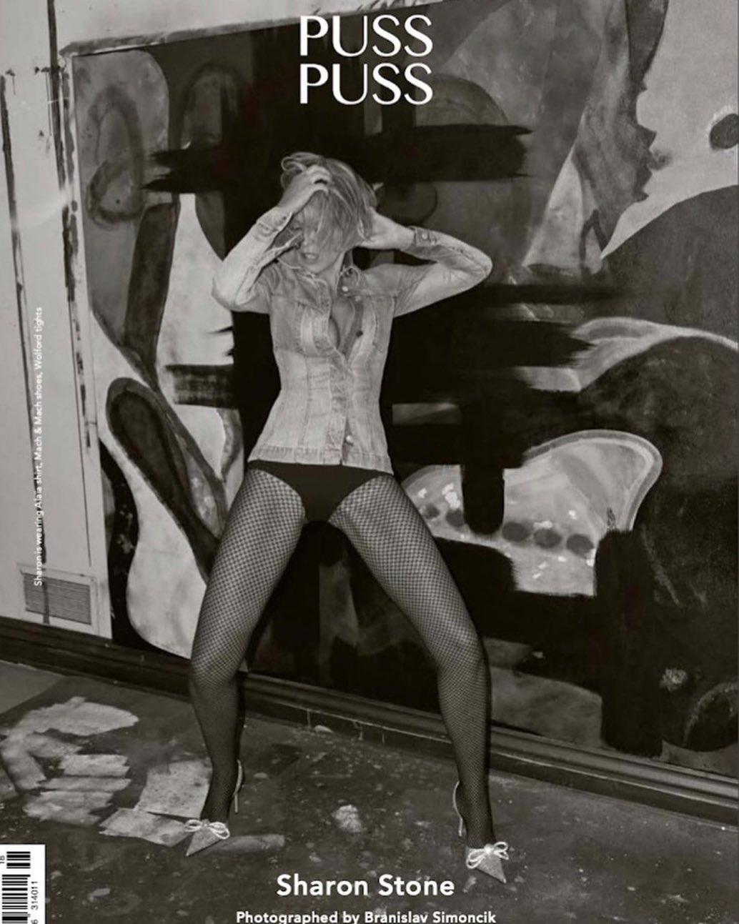 „Uspokój babcię”! Niegodne zachowanie Stone'a wzburzyło obserwujących.