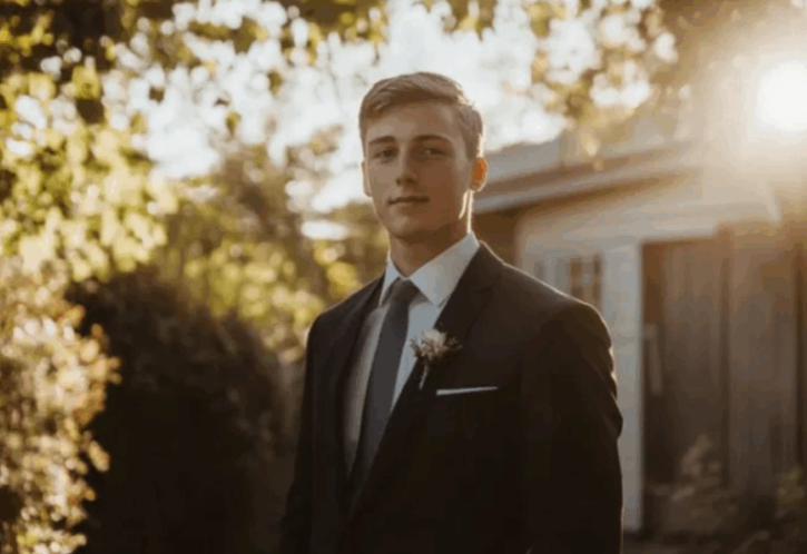 Przed ceremonią moja synowa jasno dała do zrozumienia, kto jej zdaniem zasługuje na miejsce w pierwszych rzędach.