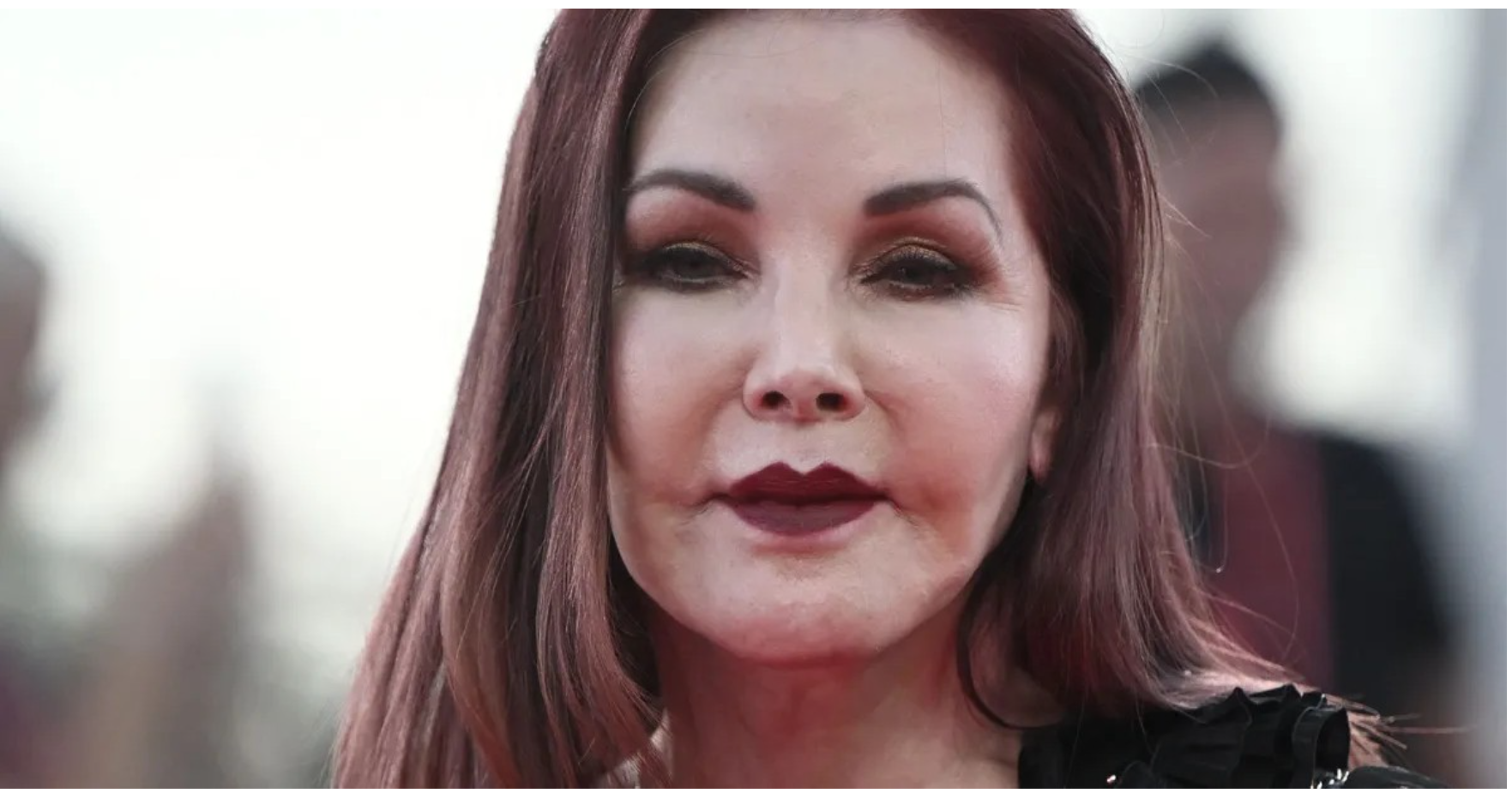 Nawet chirurdzy plastyczni nie są w stanie zapewnić piękna w wieku 90 lat. Wygląd żony Presleya