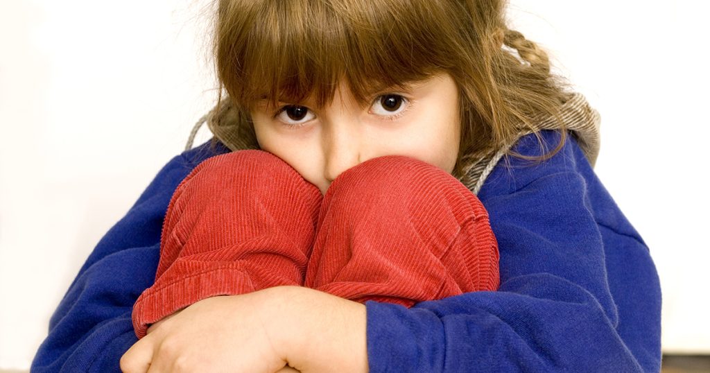 Moja pięcioletnia córka zaczęła rysować portret rodzinny, ale nie było na nim twarzy taty.