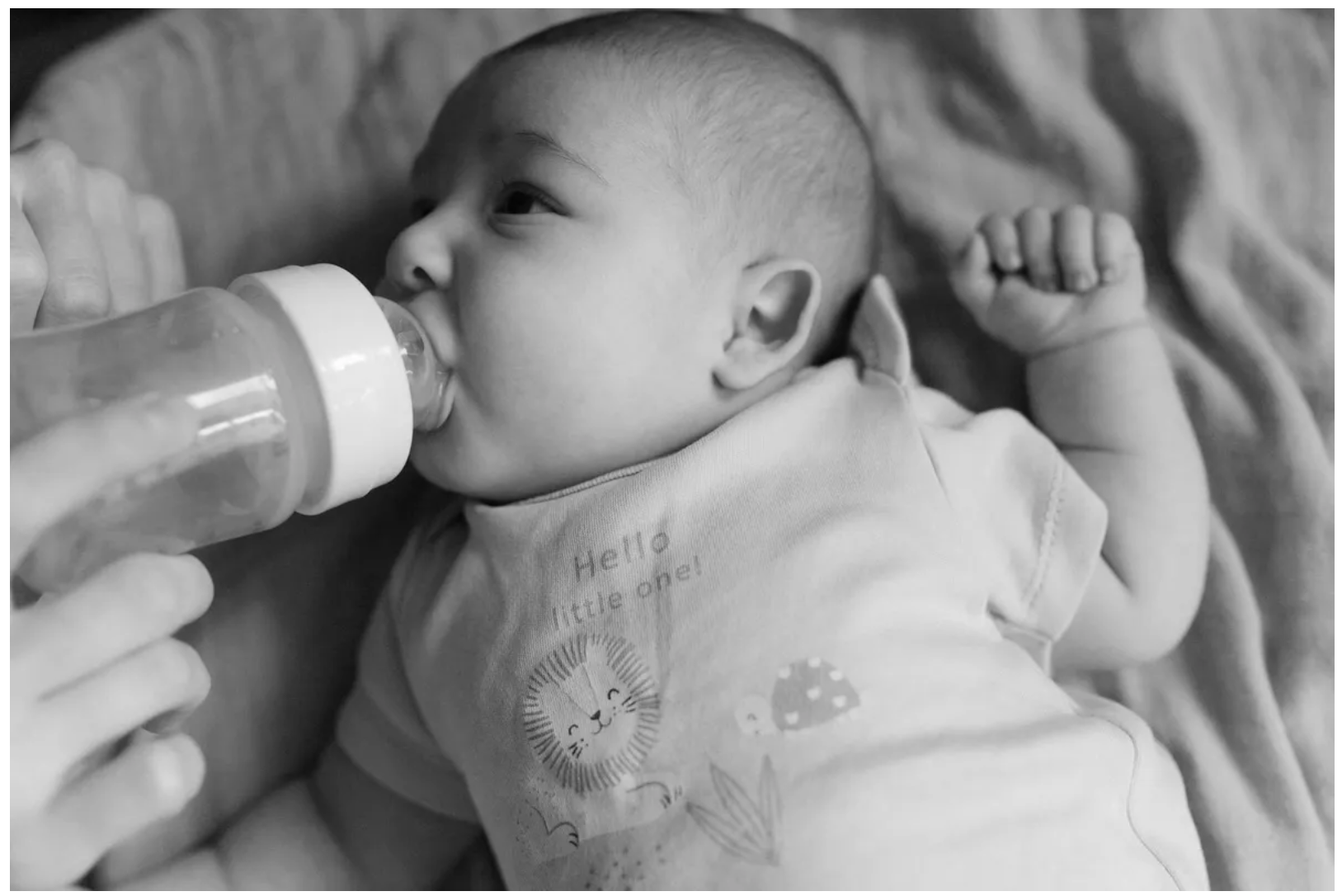 Prawie oddaliśmy naszego złotego retrievera, ponieważ szczekał na nianię, ale potem obejrzałem nagranie z kamery i byłem w szoku.