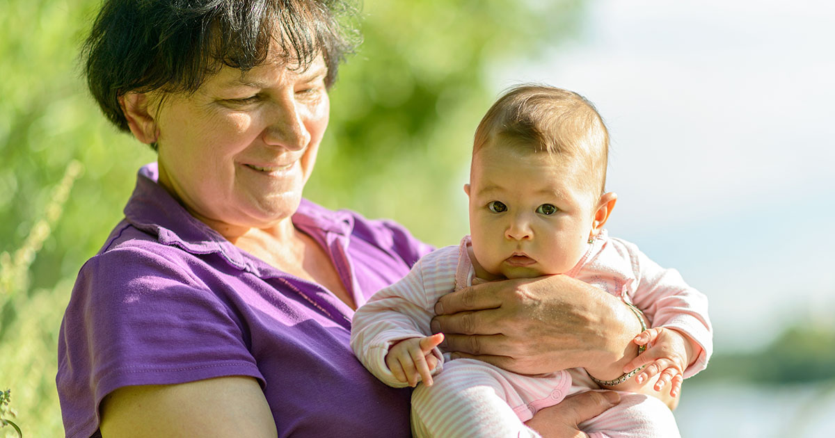 MOJA CÓRKA ZOSTAWIŁA MI WNUKA I PO PROSTU ZNIKNĘŁA — A TRZY TYGODNIE PÓŹNIEJ OTRZYMAŁEM TELEFON, KTÓRY ZŁAMAŁ MI SERCE.