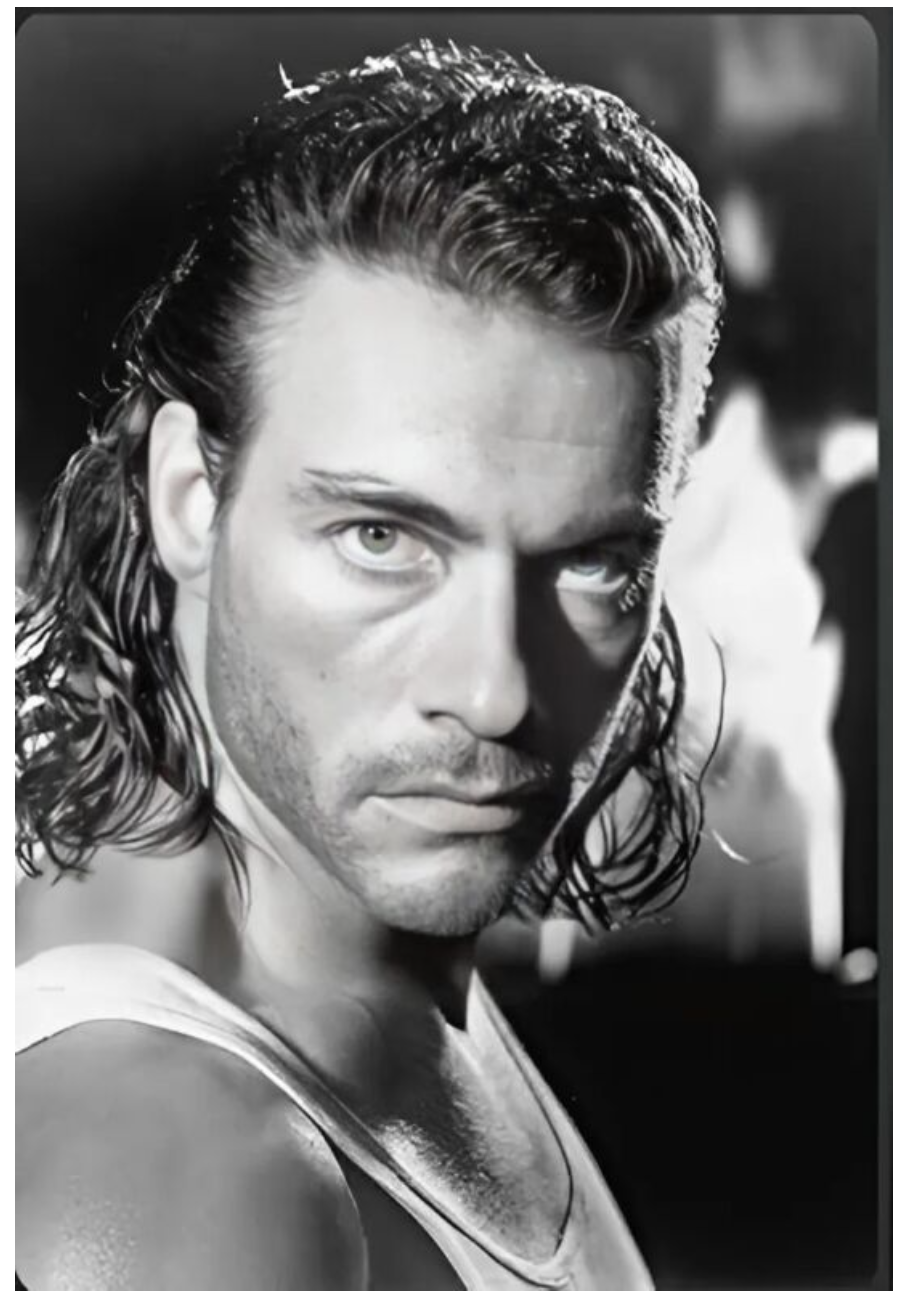 Nigdy nie uwierzycie, że ten maluch jest najsłynniejszym aktorem filmów akcji.