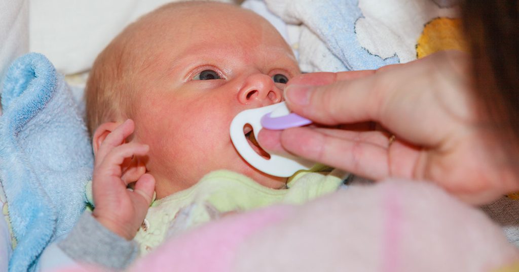 Moja dorosła córka zaszokowała mnie, przynosząc do domu nowo narodzone bliźniaki.