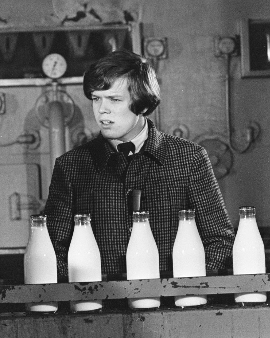 Peter Nunn romansował z fankami, spotykał się z członkami zespołu Rolling Stones, a w wieku 19 lat był już członkiem Anonimowych Alkoholików.