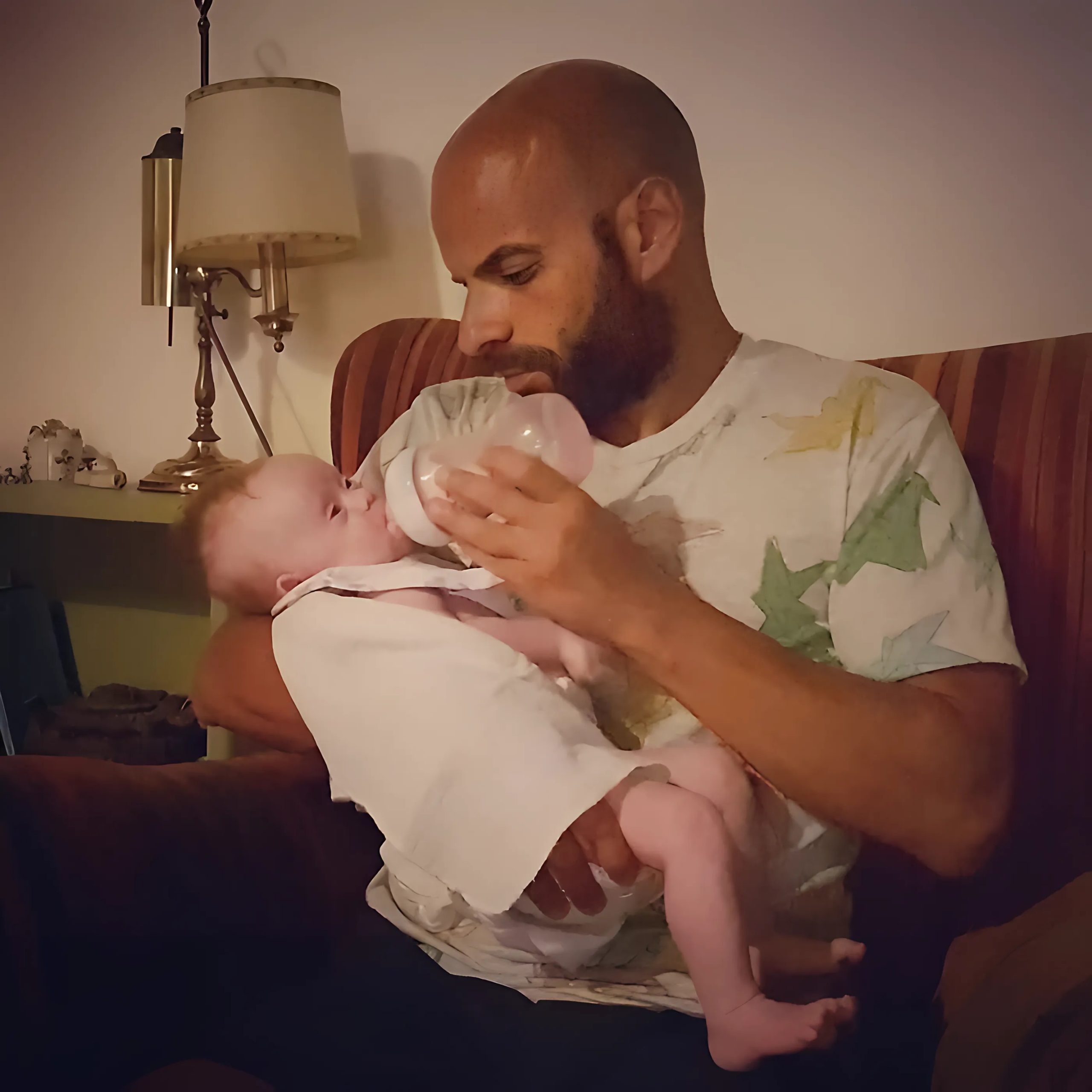 Kiedy przyjechałem do szpitala, aby zobaczyć się z żoną i naszymi bliźniakami, znalazłem tylko liścik... i samotne niemowlęta.