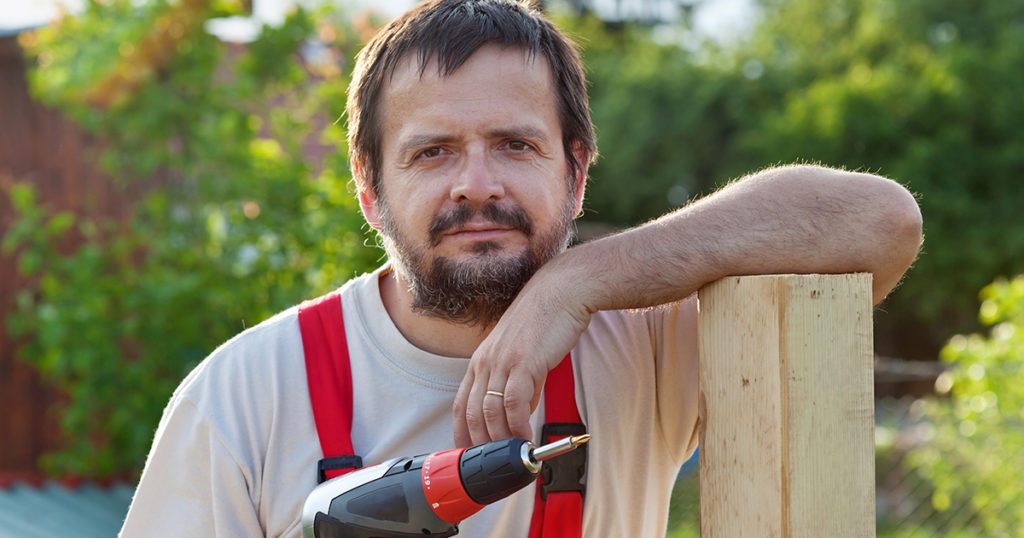 Wyszłam za mąż za sprzątacza, aby zdenerwować mojego bogatego ojca, ale jego reakcja mnie zaskoczyła.