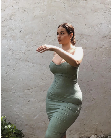 Dziewczyny, które mają naturalnie świetną figurę i urodę