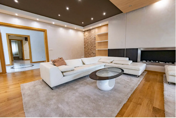 Moja macocha sprzedała mi dom swojej matki — po latach zażądała, abym zwrócił jej ten dom wraz z całym wyposażeniem.