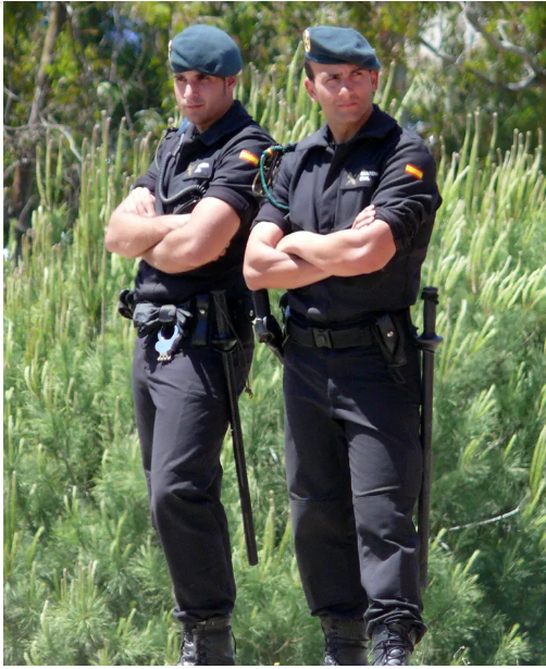 5 epickich historii o tym, jak zadowoleni z siebie ludzie dostali to, na co zasłużyli