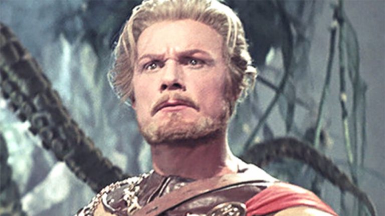 10 najbardziej czarujących mężczyzn. Kto przyciąga najwięcej uwagi?