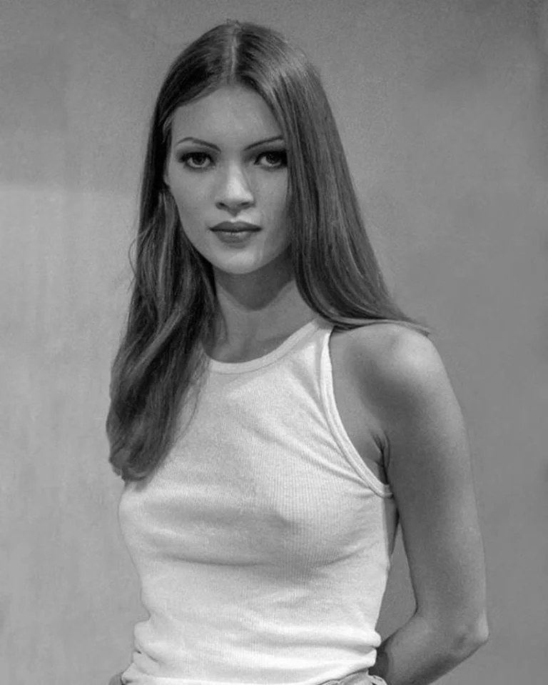 Nostalgia za gwiazdami lat 90. Unikalna kolekcja rzadkich zdjęć