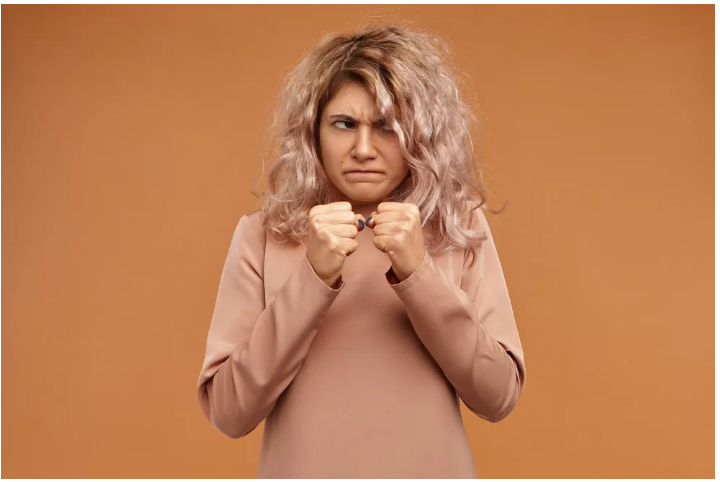 5 epickich historii o tym, jak zadowoleni z siebie ludzie dostali to, na co zasłużyli