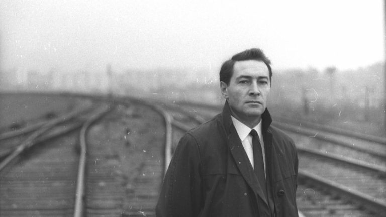 10 najbardziej czarujących mężczyzn. Kto przyciąga najwięcej uwagi?