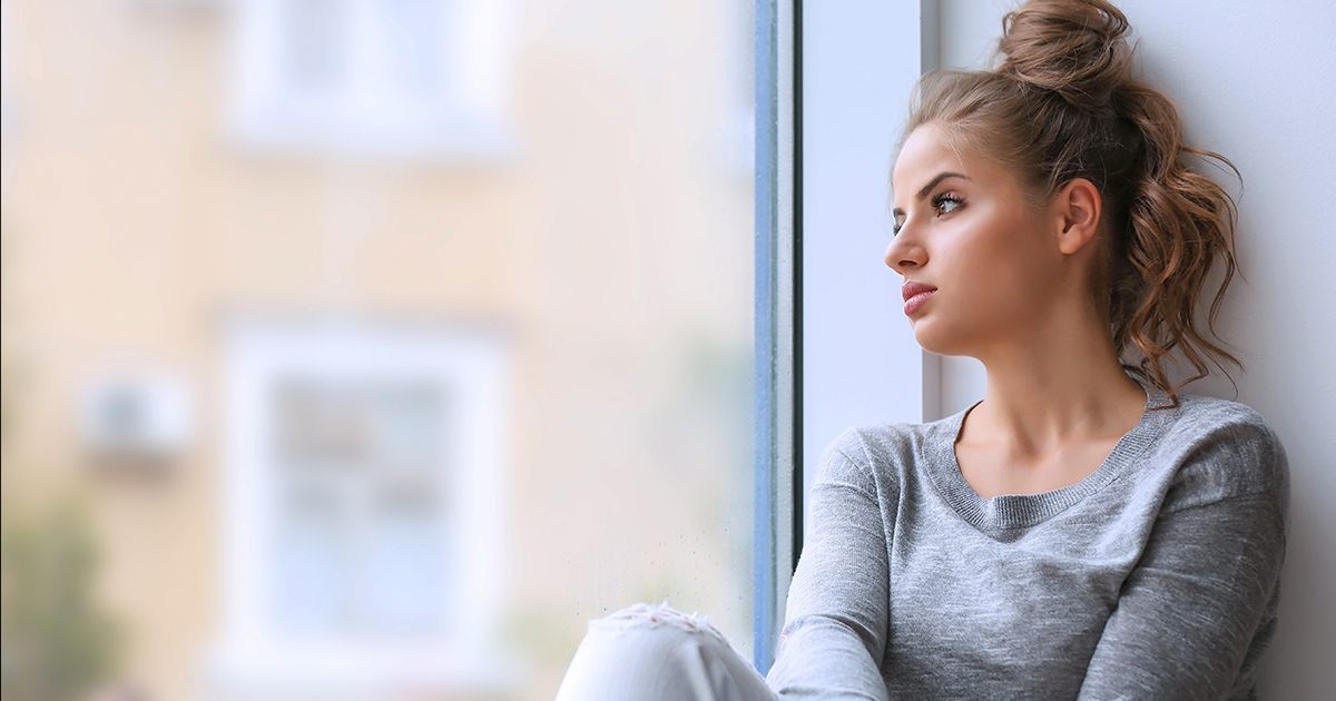 Wyrzucona z domu w wieku czternastu lat z powodu ciąży — jej powrót wzruszył rodzinę do łez.