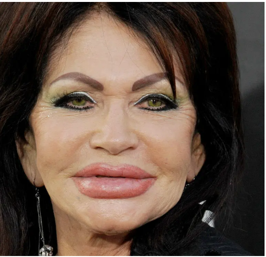 Matka producenta filmu została błędnie wzięta za matkę Stallone'a.