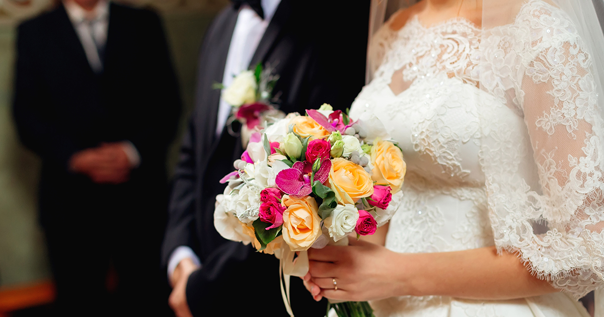 W ostatniej chwili wszystkie druhny wybrały czarny kolor, tak jak się spodziewałam.