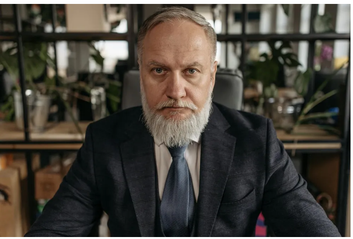 5 epickich historii o tym, jak zadowoleni z siebie ludzie dostali to, na co zasłużyli