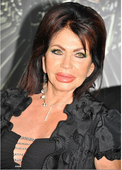 Matka producenta filmu została błędnie wzięta za matkę Stallone'a.