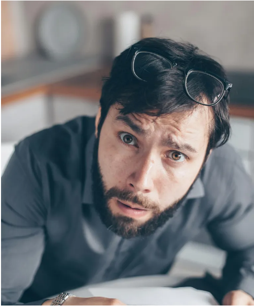 5 epickich historii o tym, jak zadowoleni z siebie ludzie dostali to, na co zasłużyli