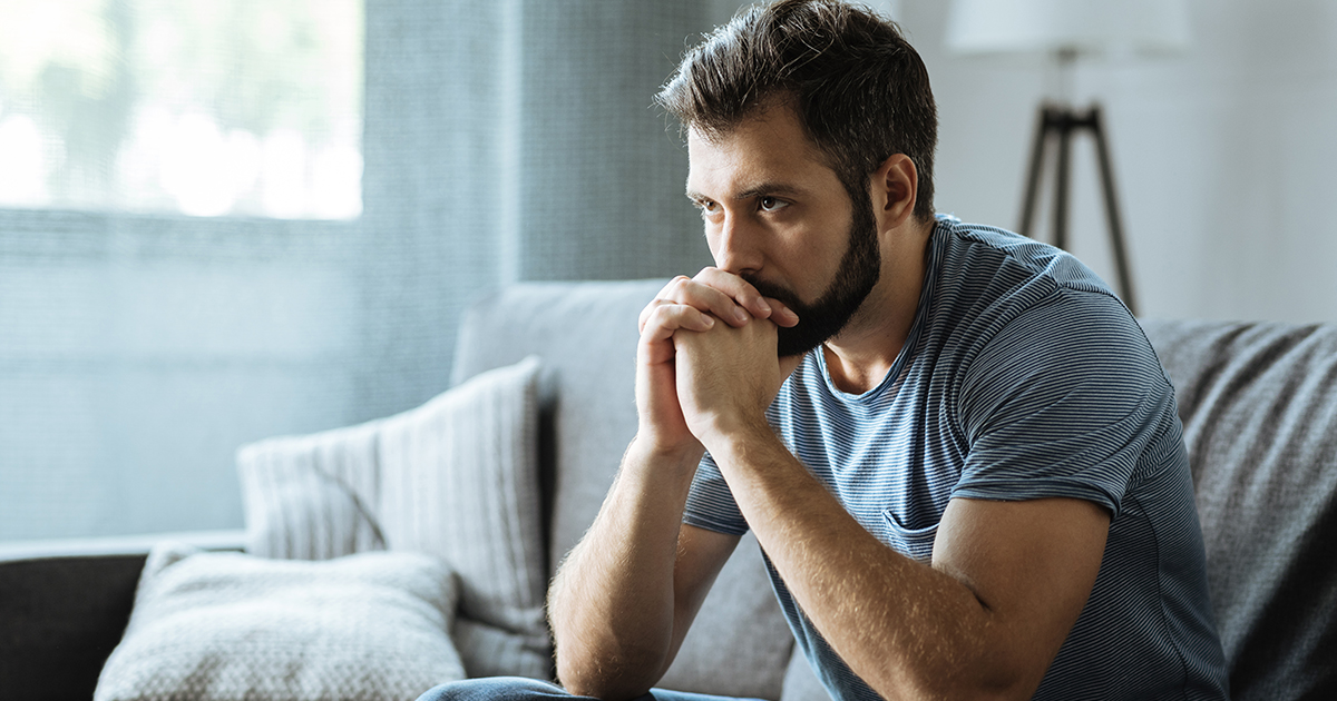 Mój nowy sąsiad wydawał się idealnym facetem – dopóki nie usłyszałem, jak knuje przeciwko mnie.