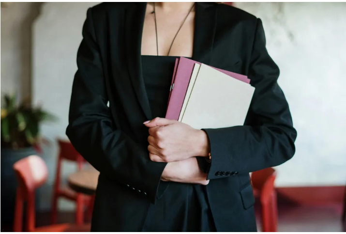 5 epickich historii o tym, jak zadowoleni z siebie ludzie dostali to, na co zasłużyli