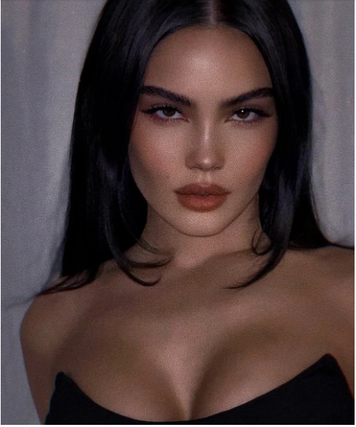 Dziewczyny, które mają naturalnie świetną figurę i urodę