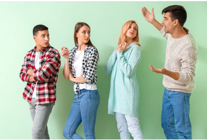 5 epickich historii o tym, jak zadowoleni z siebie ludzie dostali to, na co zasłużyli