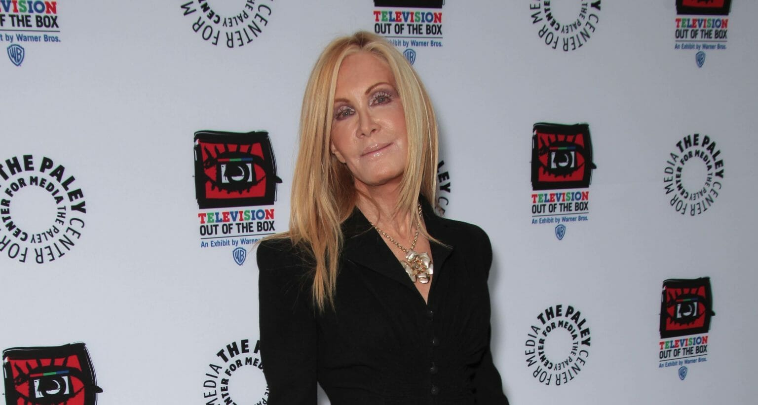 Joan Van Ark: Od gwiazdy serialu „Knott's Landing” do kochającej matki