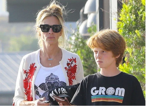 Blondynka o niebieskich oczach. Jak wygląda 20-letnia córka Julii Roberts