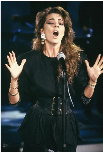 Kiedyś była fajniejsza od Madonny. Co wiadomo o Sandrze?