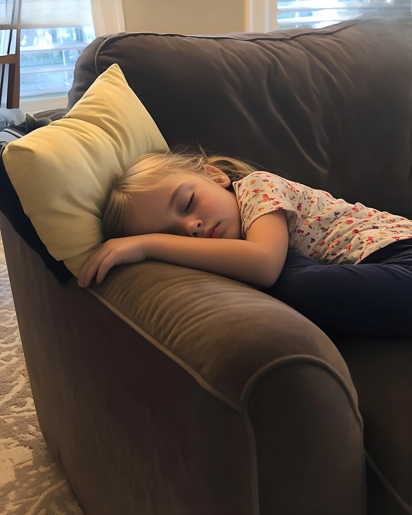 Motocyklista trzymał moją porzuconą córeczkę i nie chciał mi jej oddać.