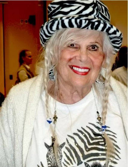 Glory Pal – wybitna aktorka, wspaniała modelka, odnosząca sukcesy przedsiębiorczyni i prezenterka telewizyjna.